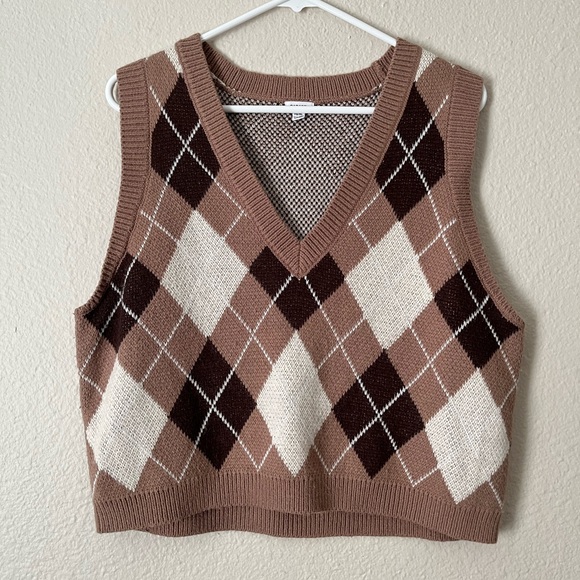 Garage Sweaters - Garage Knit Argyle Cropped Sweater Vest Oversized Brown Size XL
